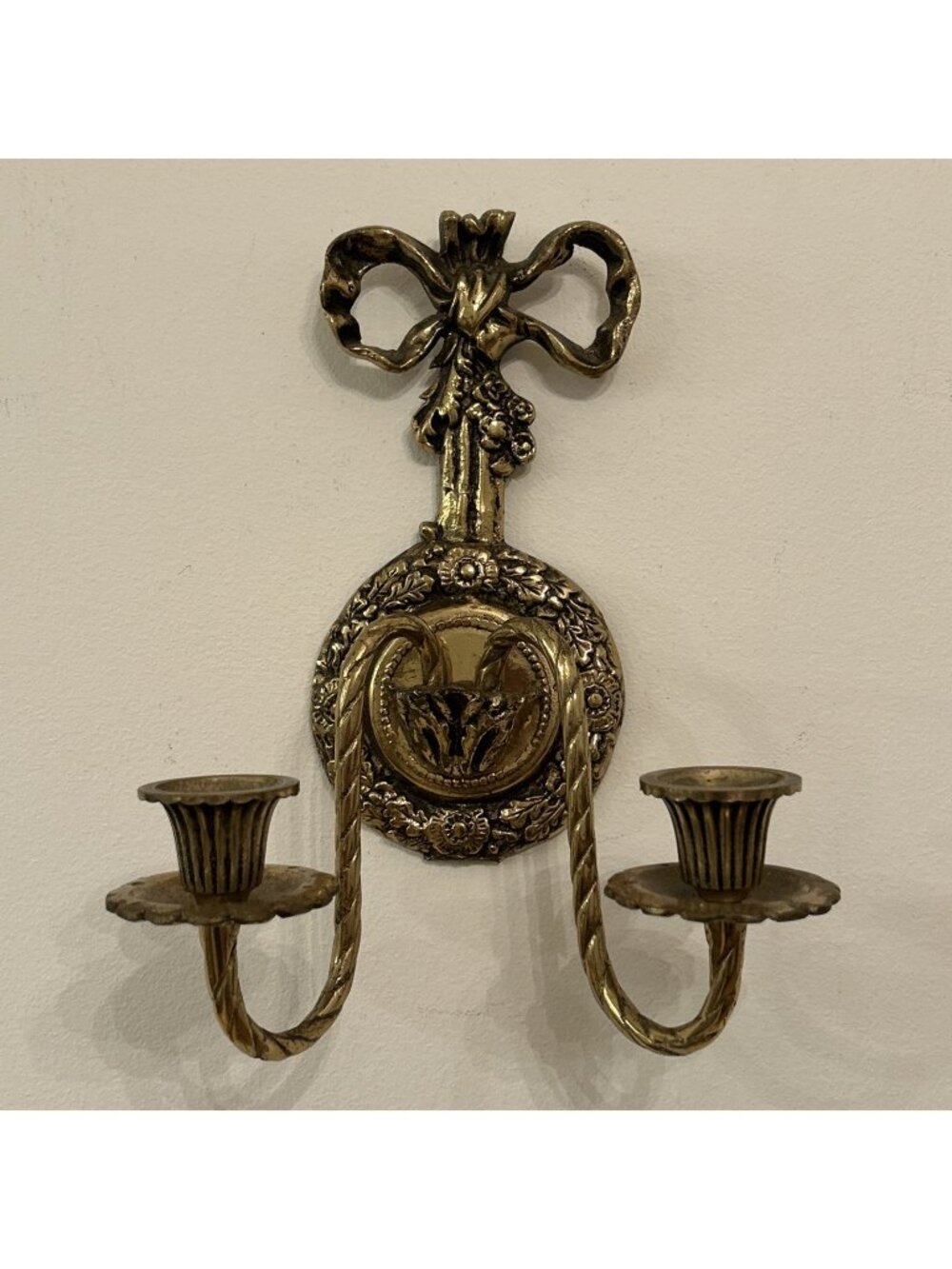 Vintage Brass Wall Sconce Candle Holder 2-Arm Ribbon Bow Hollywood Regency 10 in